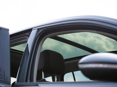 Occasion VW Touran Highline 150 PK (110 kW) 2017 Zwart MPV