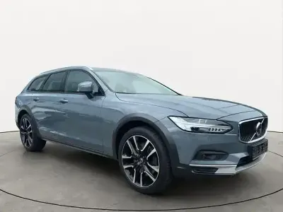 Gebraucht Volvo V90 Pro 235 PS (172 kW) 2022 Grau Kombi