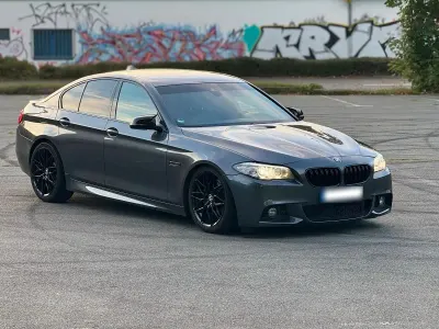 Gebraucht BMW 530 M Sport 258 PS (189 kW) 2016 Grau Limousine