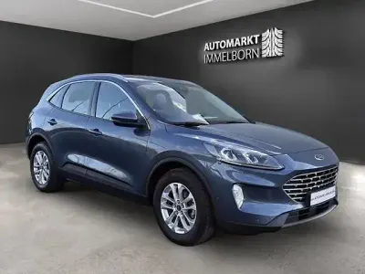 Gebraucht Ford Kuga Titanium 225 PS (165 kW) 2022 Blau SUV