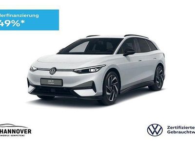 Usata VW ID.7 Pro 210 kW (286 CV) 2025 Bianco Station wagon