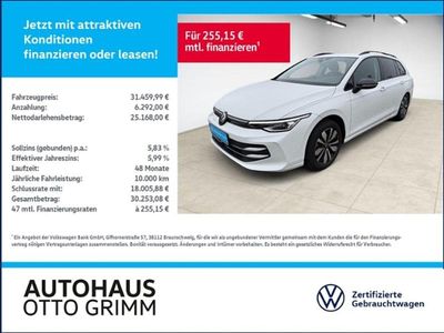 Gebraucht VW Golf VIII Goal 150 PS (110 kW) 2025 Oryxweiß perlmutteffekt (metallic) Kombi