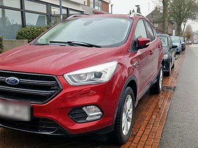 Usata Ford Kuga Cool & Connect 150 CV (110 kW) 2018 Rosso SUV