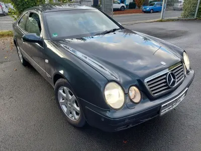 Gebraucht Mercedes CLK320 Elegance 218 PS (160 kW) 1998 Blau Coupé