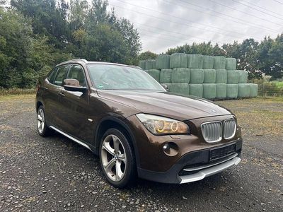 Braun Gebraucht 2012 BMW X1 Sport Line SUV | 7.499 € (Guter Preis)