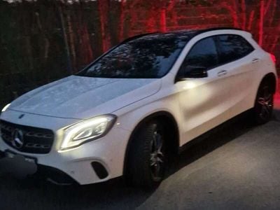 Mercedes GLA250