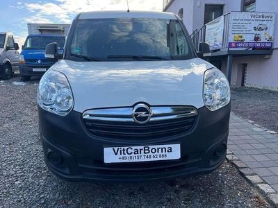 Gebraucht Opel Combo 95 PS (69 kW) 2018 Weiß Van / Kleinbus