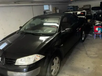 Gebraucht Renault Mégane Cabriolet 101 PS (74 kW) 2004 Schwarz Cabrio