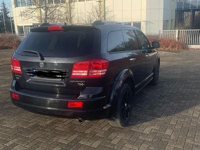Schwarz Gebraucht 2010 Dodge Journey SUV | 4.500 € (Guter Preis)