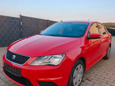 Gebraucht Seat Toledo 110 PS (80 kW) 2015 Rot Kleinwagen