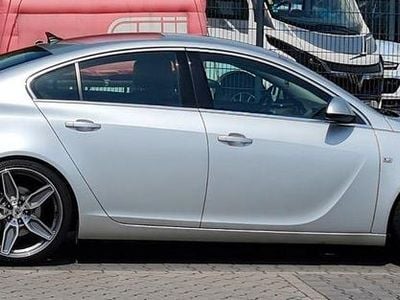 Usata Opel Insignia Sport 220 CV (161 kW) 2009 Argento Berlina