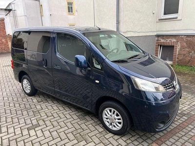 Nissan Evalia