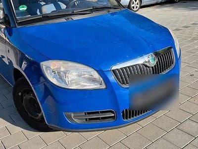 Usata Skoda Fabia 90 CV (66 kW) 2008 Blu Utilitaria