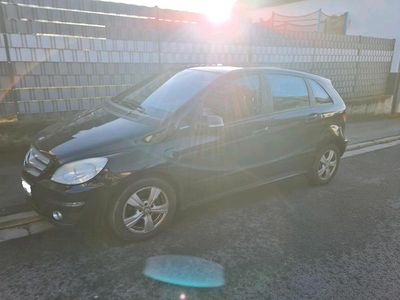 Gebraucht Mercedes B160 95 PS (69 kW) 2009 Schwarz Van / Kleinbus