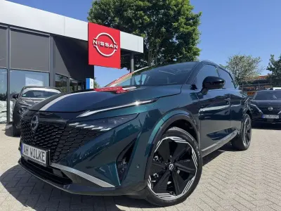 Neu Nissan Qashqai Premium Edition 205 PS (150 kW) 2026 Deep ocean / black SUV