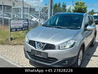Gebraucht Nissan Qashqai Tekna 106 PS (77 kW) 2011 Silber SUV