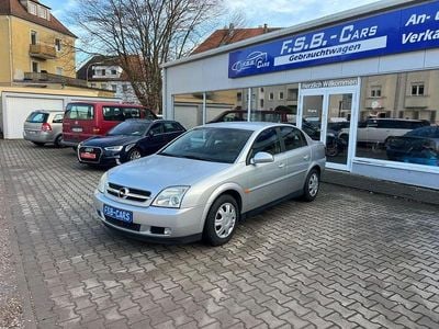 Silber Gebraucht 2003 Opel Vectra Elegance Limousine | 1.850 € (Fairer Preis)