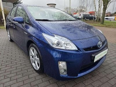 Gebraucht Toyota Prius Life 99 PS (72 kW) 2011 Blau Limousine