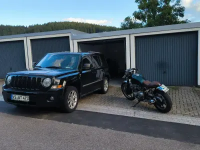 Gebraucht Jeep Patriot 170 PS (125 kW) 2010 Schwarz SUV