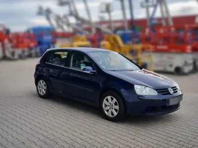Gebraucht VW Golf V 102 PS (75 kW) 2005 Blau Kleinwagen