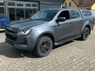 Gebraucht Isuzu D-Max 163 PS (119 kW) 2022 Grau Pickup