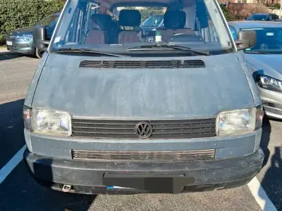 Gebraucht VW T4 75 PS (55 kW) 1995 Grau Van