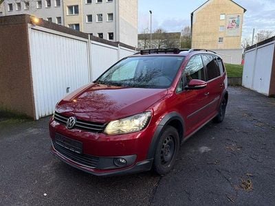 Usata VW Touran Cross 140 CV (102 kW) 2011 Rosso Monovolume