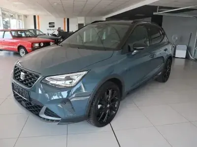 Gebraucht Seat Arona Black Edition 116 PS (85 kW) 2025 Blau SUV