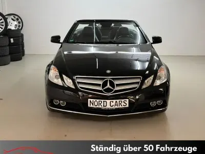 Gebraucht Mercedes E250 204 PS (150 kW) 2011 Schwarz Cabrio