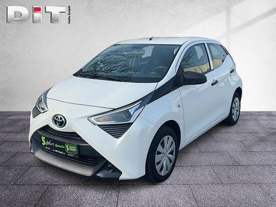 Pianosaweiß Gebraucht 2020 Toyota Aygo Business Edition Kleinwagen | 7.990 € (Guter Preis)