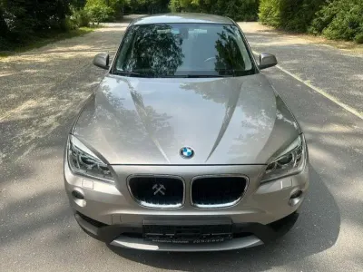 Gebraucht BMW X1 184 PS (135 kW) 2012 Silber SUV