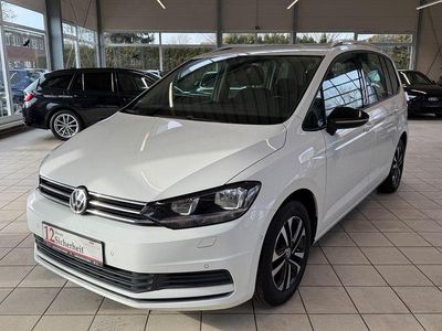 Gebraucht VW Touran IQ Drive 150 PS (110 kW) 2019 Weiß Van / Kleinbus