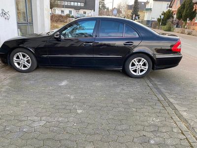 Mercedes E220