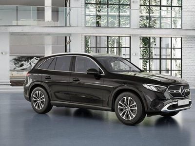 Second-hand Mercedes GLC200 Avantgarde 204 CP (150 kW) 2023 Negru SUV