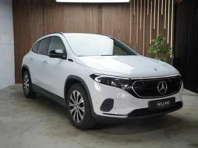 Gebraucht Mercedes EQA250 Night 139 kW (190 PS) 2022 Weiß SUV