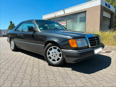 Gebraucht Mercedes E300 180 PS (132 kW) 1991 Schwarz Coupé