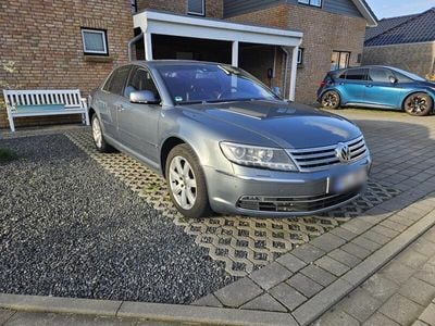 VW Phaeton