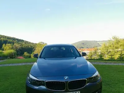 Gebraucht BMW 320 Gran Turismo 190 PS (139 kW) 2016 Grau Coupé