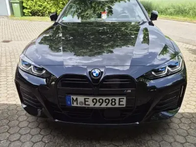 Gebraucht BMW i4 M Sport 210 kW (286 PS) 2023 Schwarz Limousine