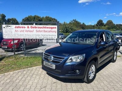 Blau Gebraucht 2011 VW Tiguan Freestyle SUV | 11.499 € (Etwas zu teuer)
