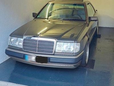 Gebraucht Mercedes 230 132 PS (97 kW) 1989 Grau Coupé