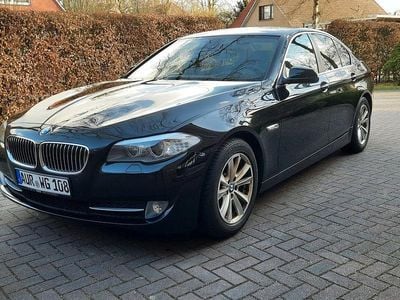 Gebraucht BMW 520 Sport Line 184 PS (135 kW) 2012 Schwarz Limousine