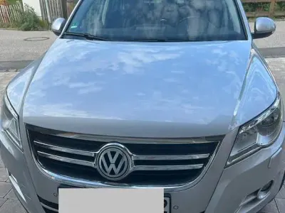 Używany VW Tiguan 110 KM (80 kW) 2011 Srebrny SUV