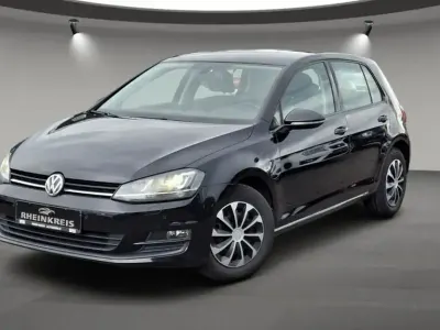 Gebraucht VW Golf VII Trendline 105 PS (77 kW) 2013 Schwarz Limousine