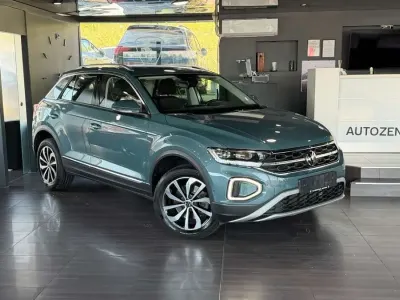 Gebraucht VW T-Roc Style 150 PS (110 kW) 2022 Blau SUV
