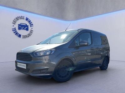 Gebraucht Ford Tourneo Courier Trend 101 PS (74 kW) 2017 Grau Van / Kleinbus