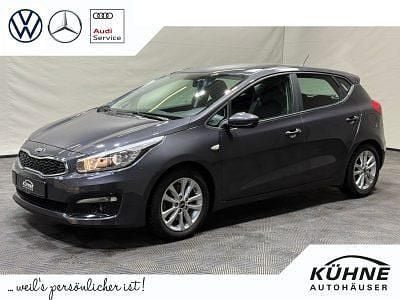 Gebraucht Kia Ceed Edition 7 99 PS (72 kW) 2017 Winchestergrau metallic Kleinwagen