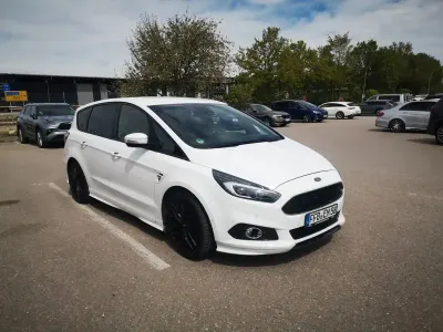 Gebraucht Ford S-MAX ST-Line 241 PS (177 kW) 2018 Weiß Van / Kleinbus
