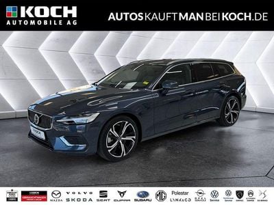 Gebraucht Volvo V60 Plus 349 PS (256 kW) 2025 72300 denim blue Kombi