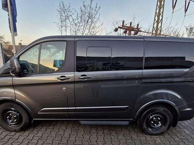 Gebraucht Ford Tourneo Titanium 131 PS (96 kW) 2023 Grau Van / Kleinbus